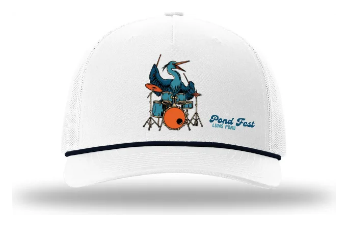 White five-panel hat with a navy rope and the heron drummer in color
